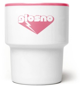 Głośno